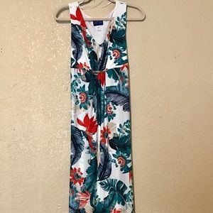 NWT Floral Spring Maxi Dress